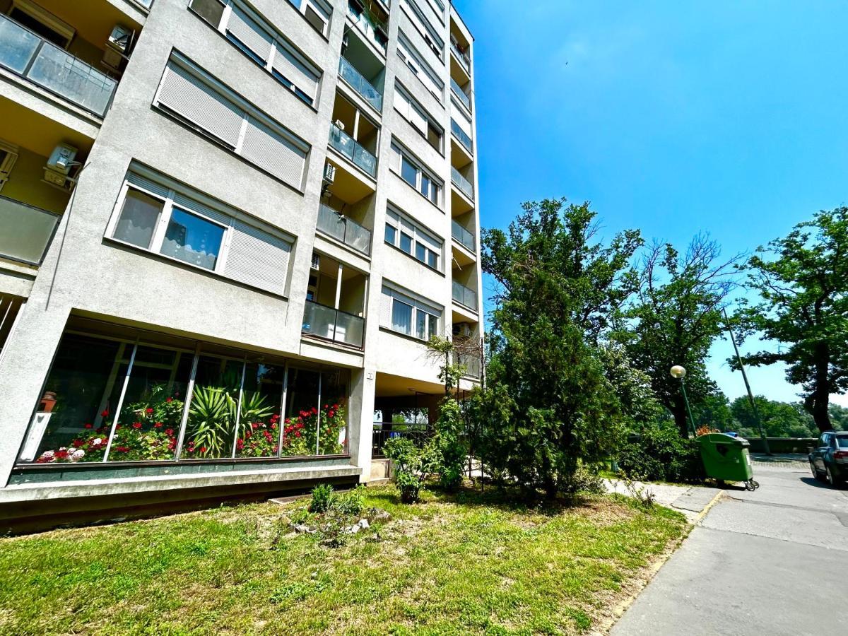 Cozy Apartment In The City Centre Next To Dom Square Сегед Экстерьер фото